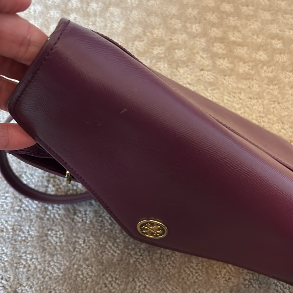 Tory Burch Robinson Expandable Concierge Wallet/Handbag - Picture 15 of 16